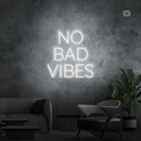 Sinal de néon No Bad Vibes