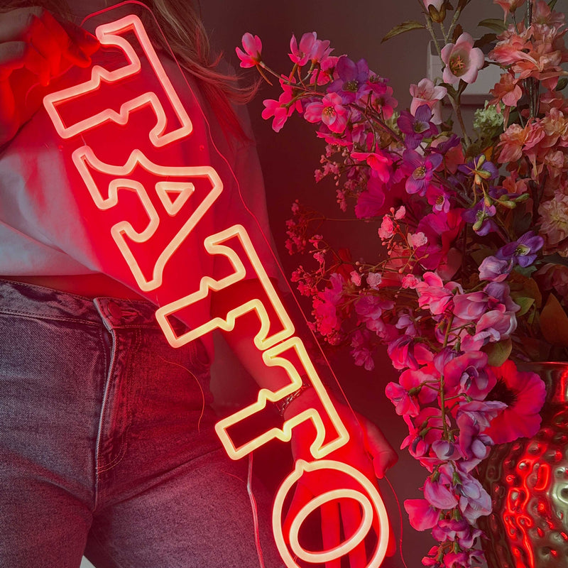 Sinal de néon Tattoo