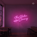 Sinal de néon Music in the kitchen