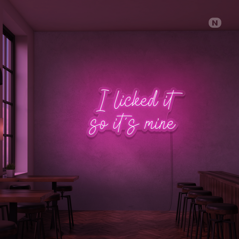 Sinal de néon I Liked it so its mine