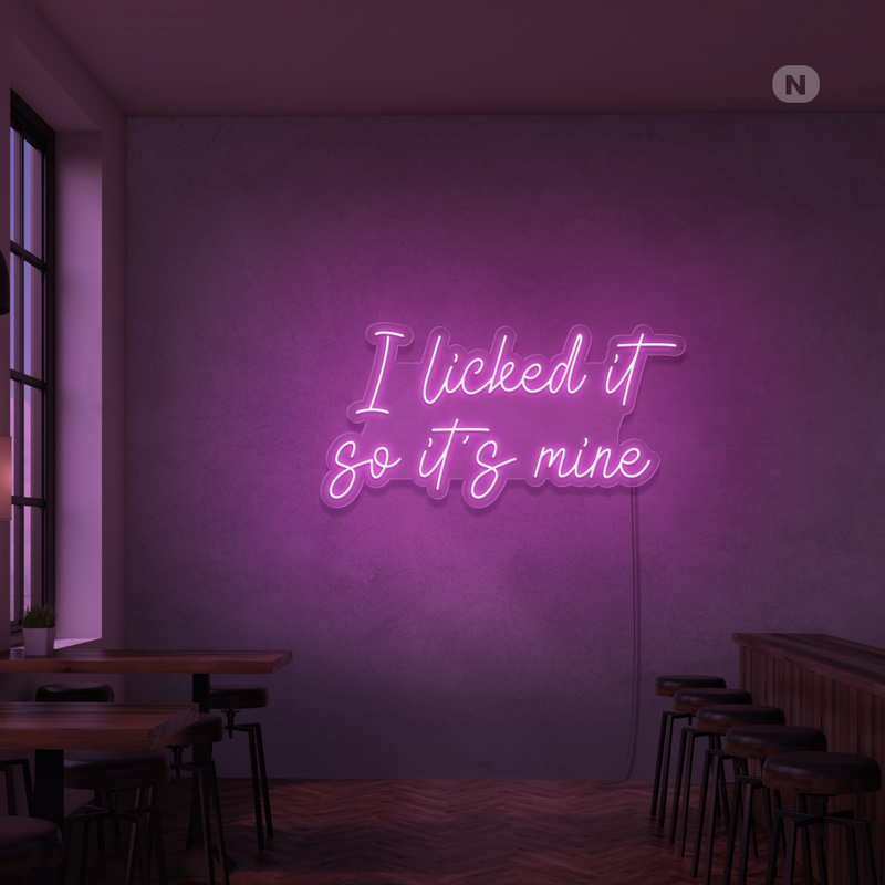 Sinal de néon I Liked it so its mine